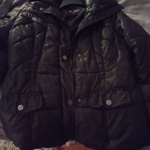Black guess puffer